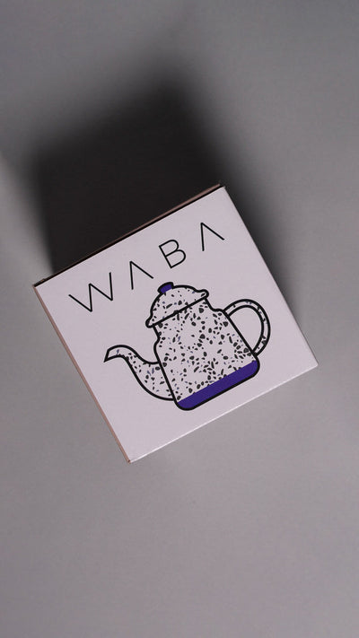 WB2 Enamel Teapot 0.8 L