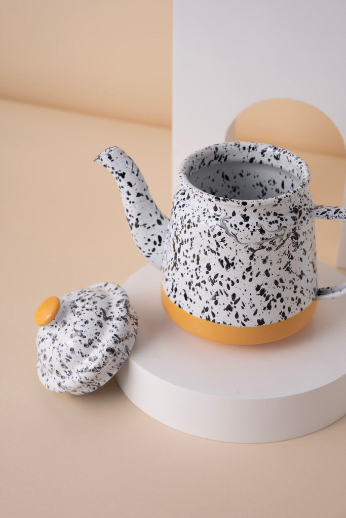 WB2 Enamel Teapot 0.8 L