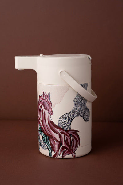 Zwarah Flask 2.5L Horses