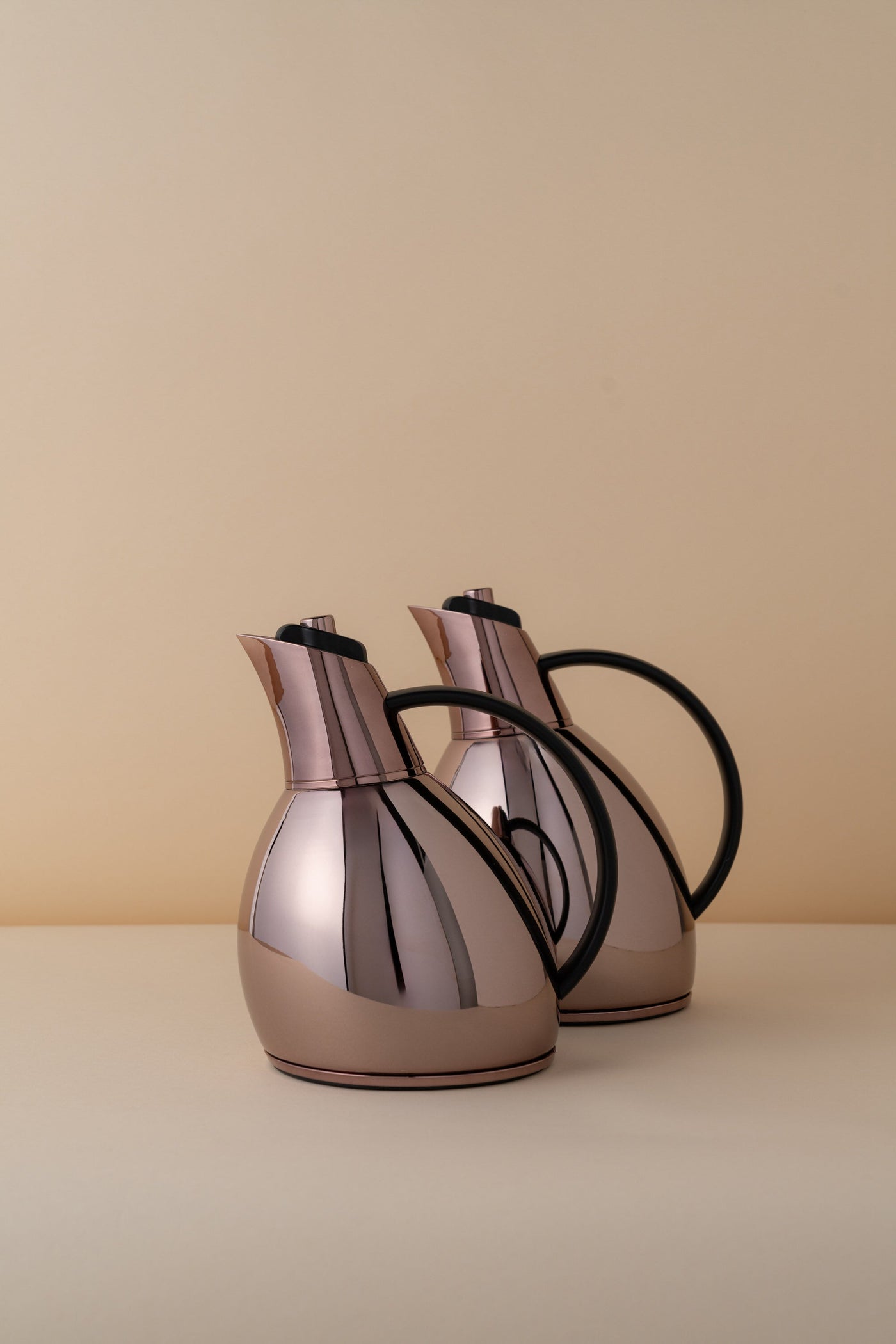 Amwaaj Flasks Set 2 Pcs