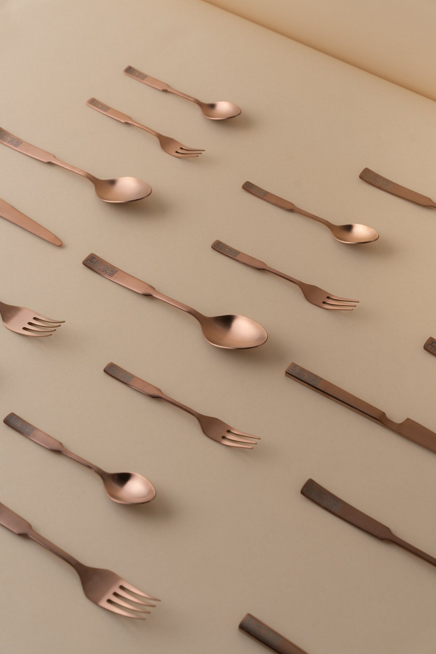 ET4 Cutlery Set 20 Pcs