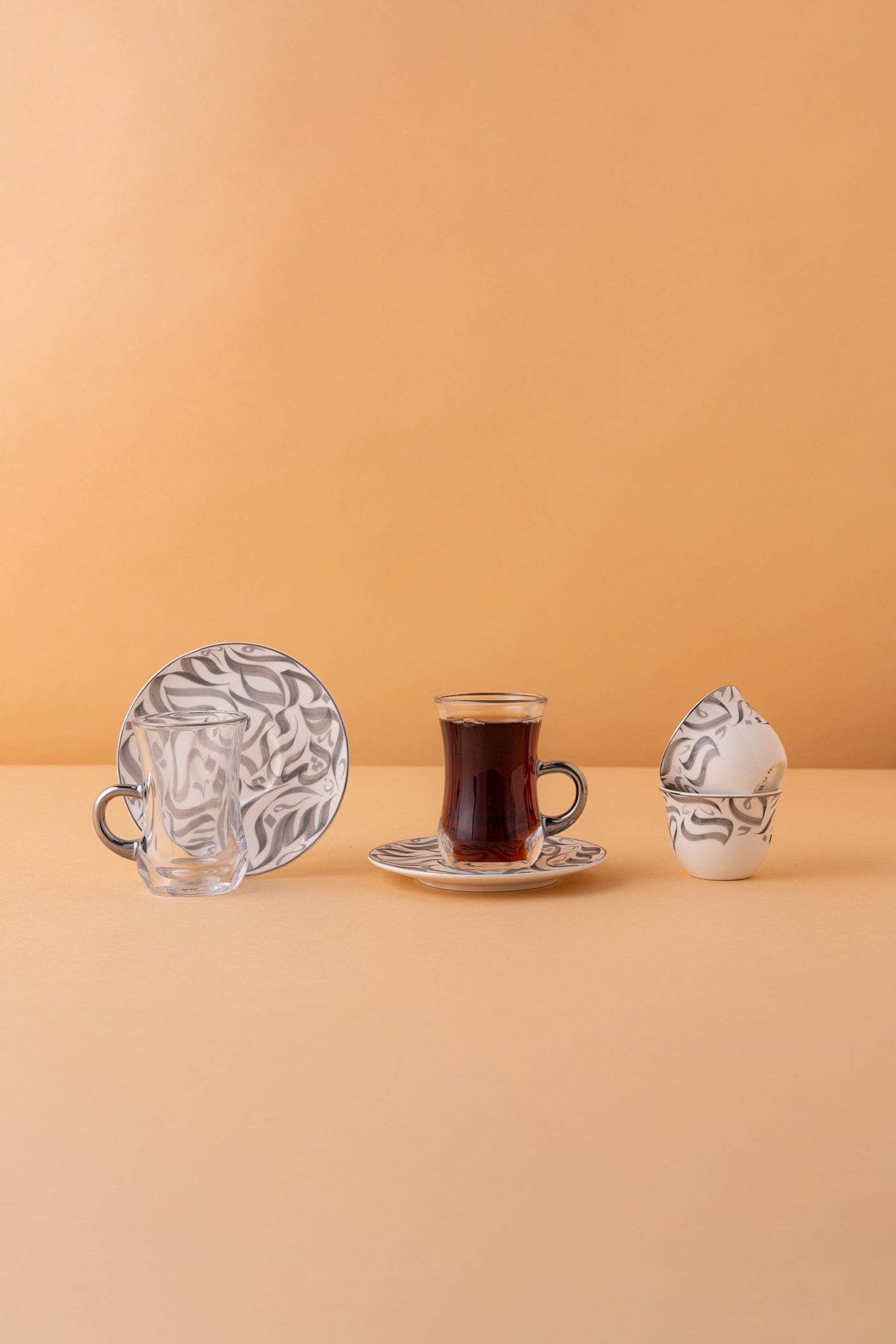 KL66 Tea & Coffee Set 18 Pcs